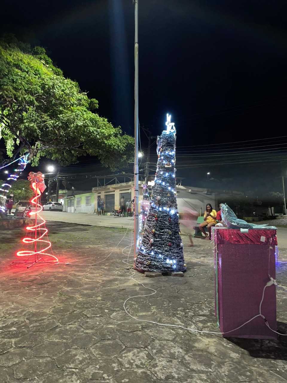 Camacã: Natal mais iluminado com decorações nos Distritos